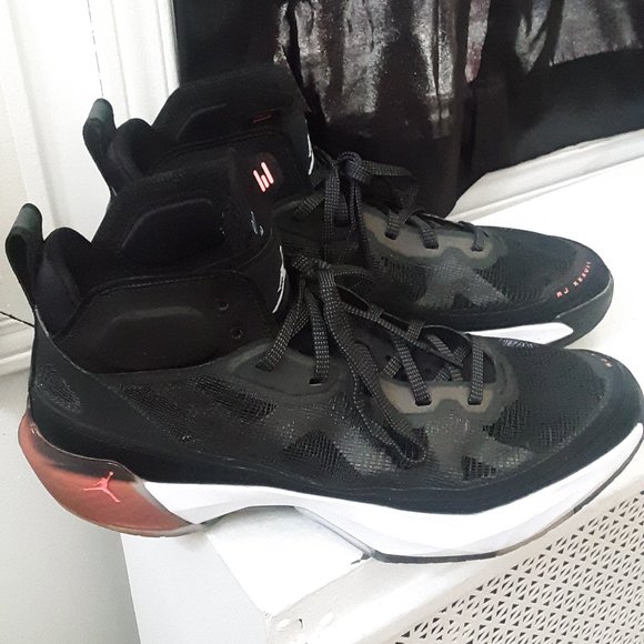 Air Jordan 37 black size 13 - Picture 3 of 6